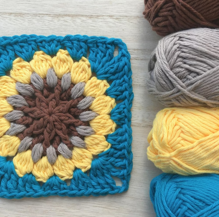 Sunflower Lovers Granny Square