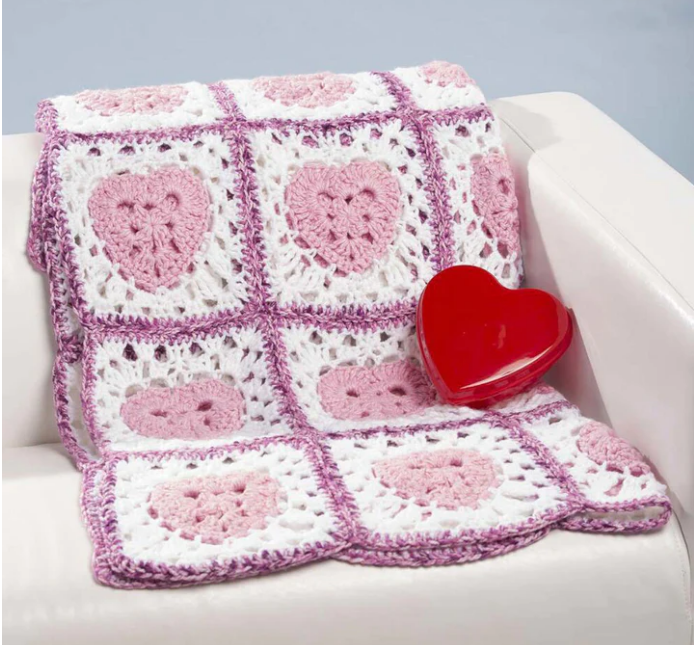 Free I Heart You Throw Pattern