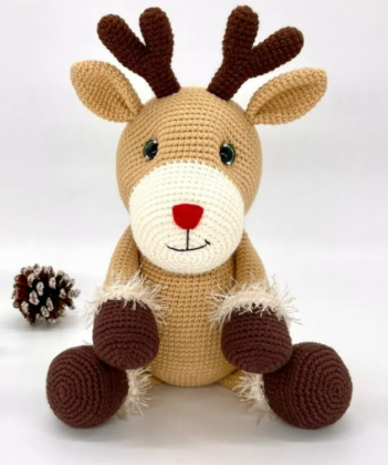 Free Crochet Reindeer Pattern - crafts.alldaycrochet